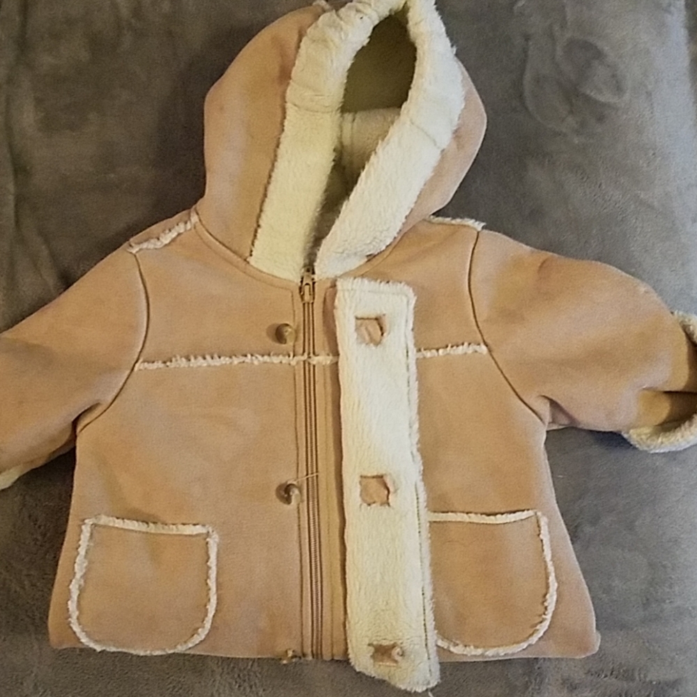 Suede baby coat